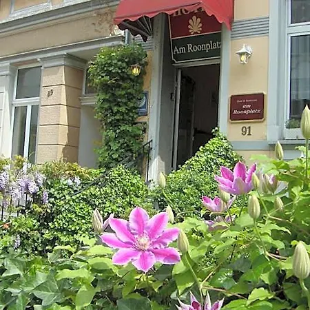 Am Roonplatz