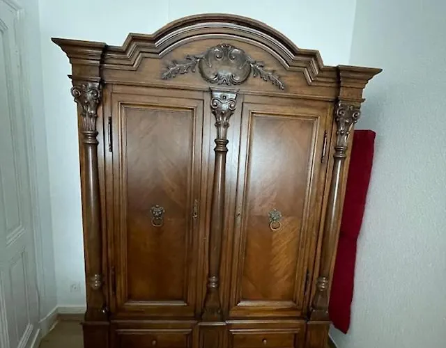 Am Roonplatz מלון